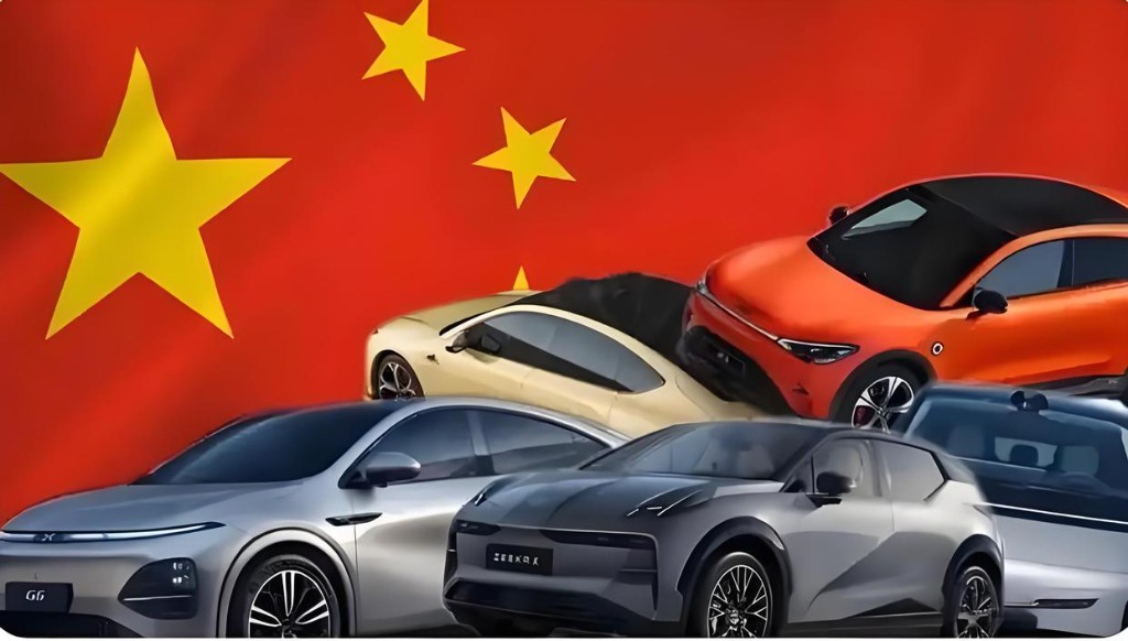 HainaAuto export desk coordinating vehicle shipment documents