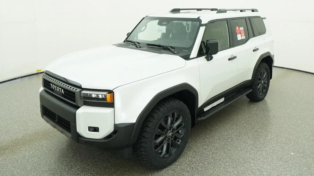 2027 Toyota Land Cruiser Land Cruiser, photo 1 of 3
