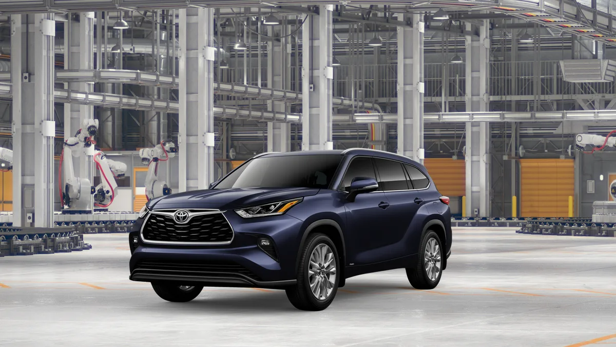2026 Toyota Highlander Hybrid Hybrid Limited exterior