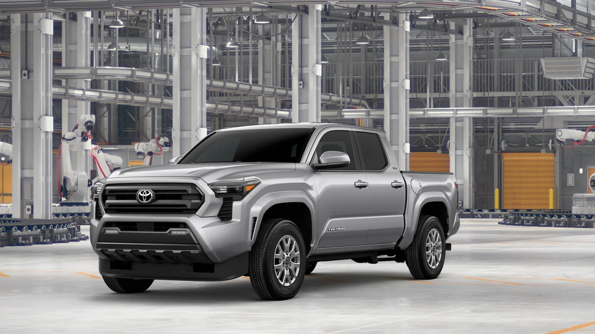 2026 Toyota Tacoma SR5, photo 1 of 3