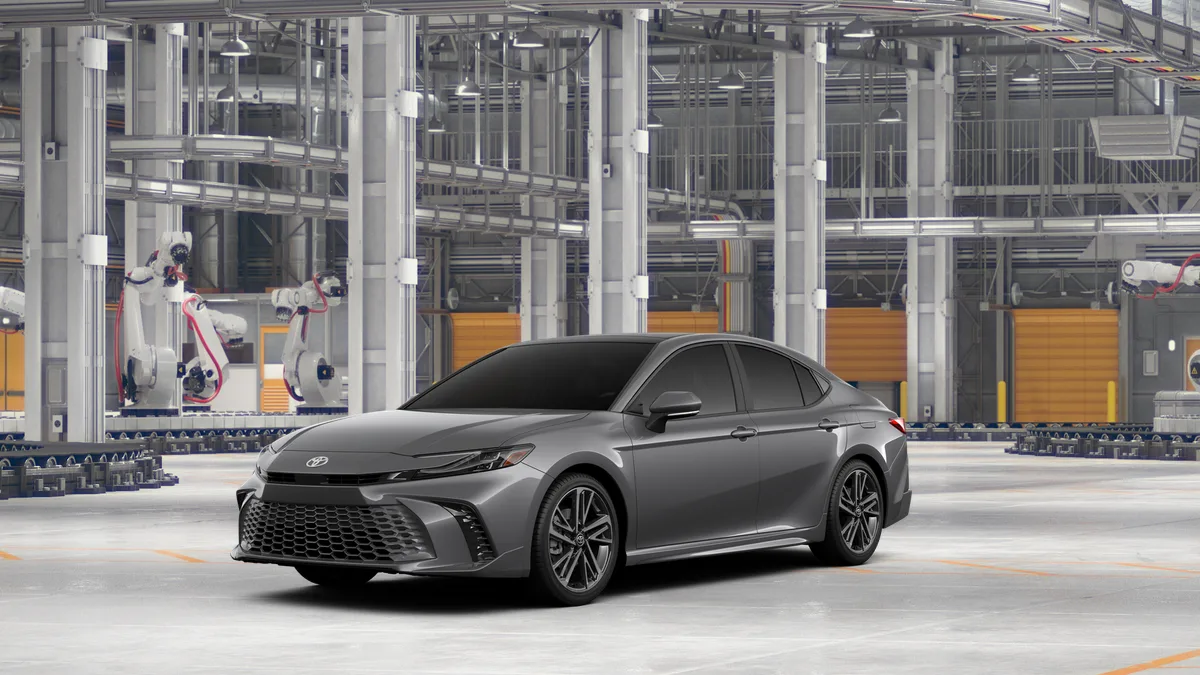 2026 Toyota Camry XSE, photo 1 of 3