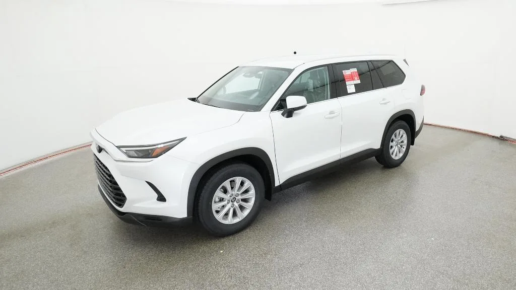 2026 Toyota Grand Highlander XLE, photo 1 of 3