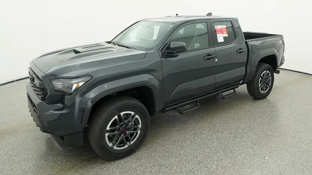 2026 Toyota Tacoma TRD Sport, photo 1 of 3