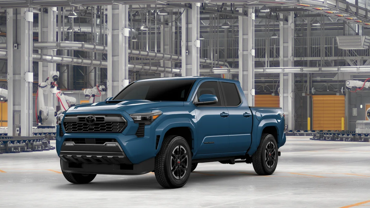 2026 Toyota Tacoma TRD Sport, photo 1 of 3